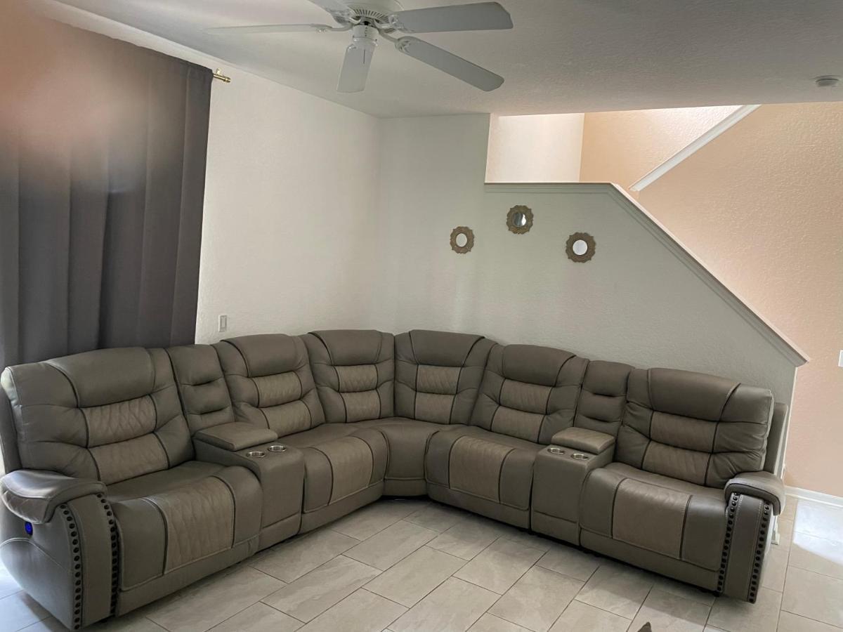 Serene Family Friendly Townhouse In The Wonderful Regal Palms دافِنبورت المظهر الخارجي الصورة