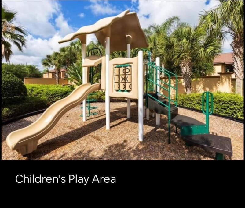 Serene Family Friendly Townhouse In The Wonderful Regal Palms دافِنبورت المظهر الخارجي الصورة
