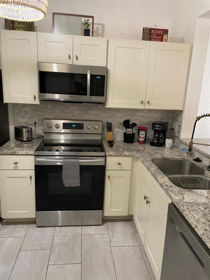 Serene Family Friendly Townhouse In The Wonderful Regal Palms دافِنبورت المظهر الخارجي الصورة